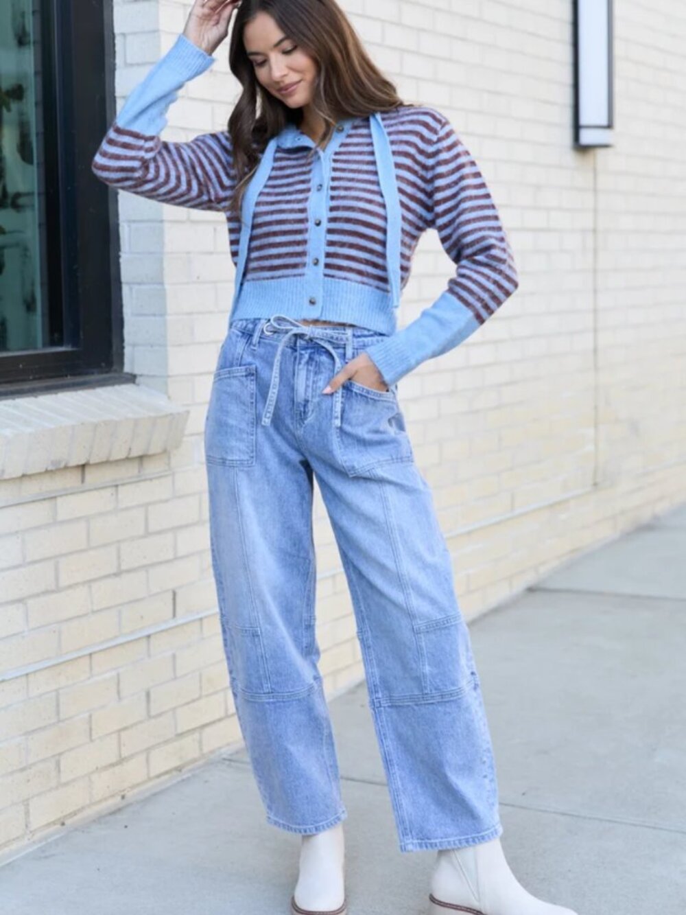 NEW Pink Lily 80s Style Mid Rise Barrel Jeans